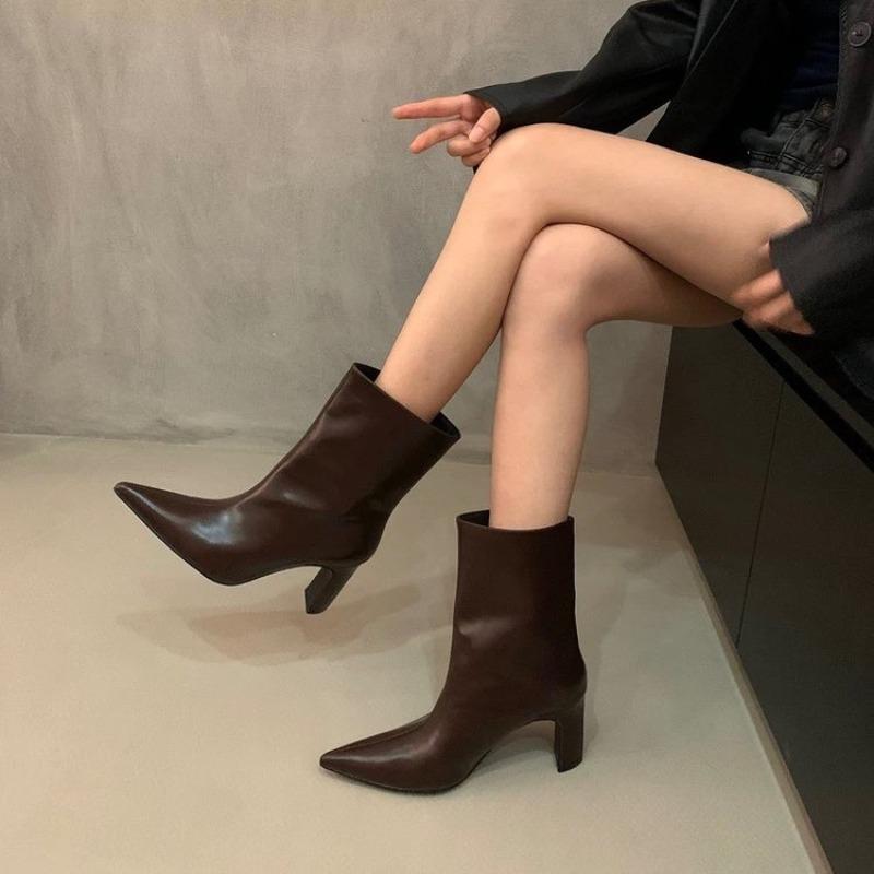 Мода Новый Стиль Мода Женские Черные Зимние На Молнии Теплые Плюшевые Ботильоны Женские Квадратный Каблук Молния Женская Обувь Обувь Супер Большой Размер 40 темно-коричневого
Мода Новый Стиль Мода Женские Черные Зимние На Молнии Теплые Плюшевые Ботильоны Женские Квадратный Каблук Молния Женская Обувь Обувь Супер Большой Размер 40 темно-коричневого