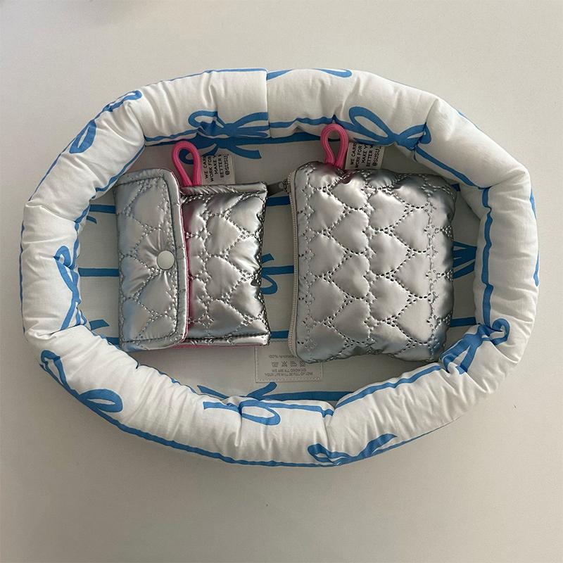 Color Dopamine Korean Ins Style Cotton Storage Baskets Cute Blue Bow Pattern Desktop Storage Modern Simplicity Sorting Basket
Color Dopamine Korean Ins Style Cotton Storage Baskets Cute Blue Bow Pattern Desktop Storage Modern Simplicity Sorting Basket
