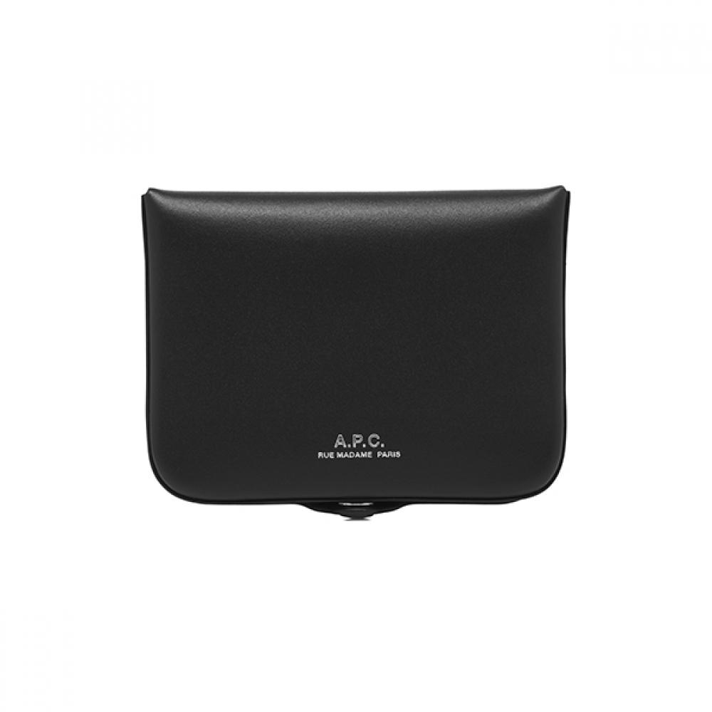 A.p.c Josh Card Holder Pxawv H63176 Lzz Black PXAWV H63176 LZZ BLACK
A.p.c Josh Card Holder Pxawv H63176 Lzz Black PXAWV H63176 LZZ BLACK
