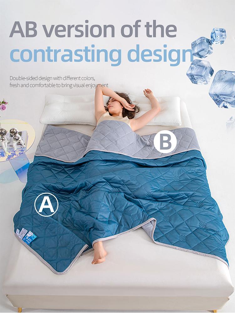1pc Solid Color Cooling Blanket With Diamond Grid And Floral Print, Minimalist Fashion/Cooling Material/Quilted Reinforced Edges 70x100cm
1pc Solid Color Cooling Blanket With Diamond Grid And Floral Print, Minimalist Fashion/Cooling Material/Quilted Reinforced Edges 70x100cm