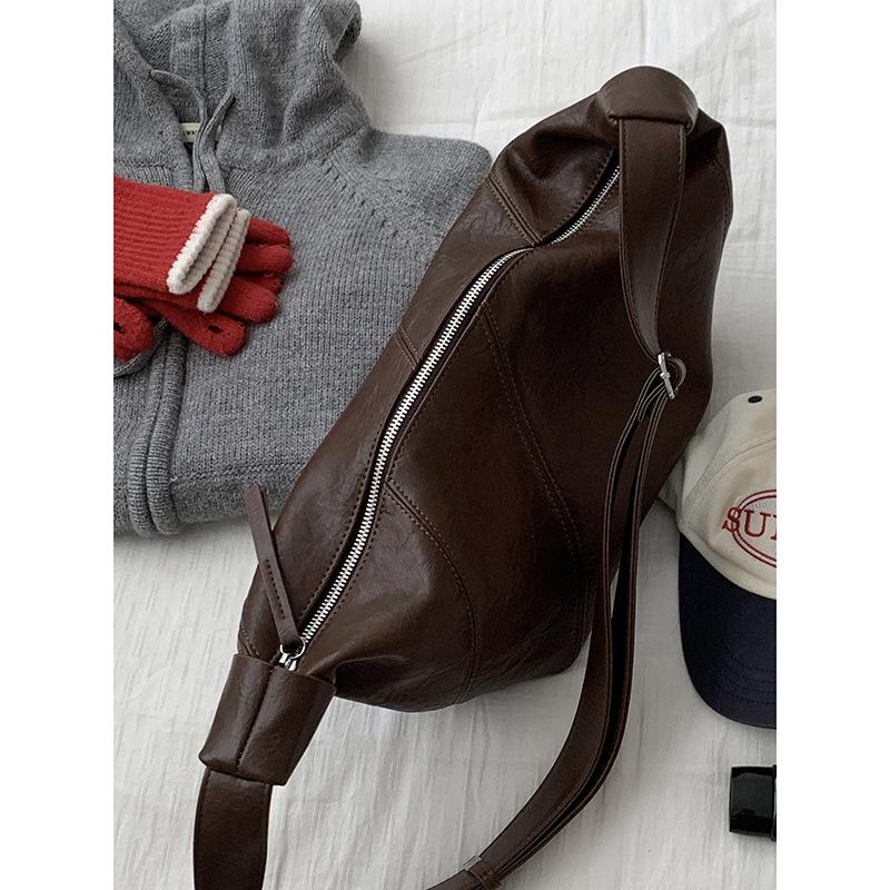 Autumn and winter simple ancient dumpling bag women s 2025 new fashion Korean version underarm bag casual large-capacity crossbody bag коричневый
Autumn and winter simple ancient dumpling bag women s 2025 new fashion Korean version underarm bag casual large-capacity crossbody bag коричневый
