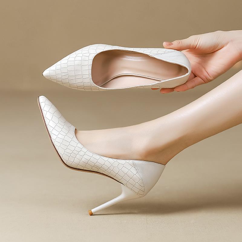 High heels women s thin heels early spring new beige professional pointed design sense niche temperament celebrity nude 33
High heels women s thin heels early spring new beige professional pointed design sense niche temperament celebrity nude 33