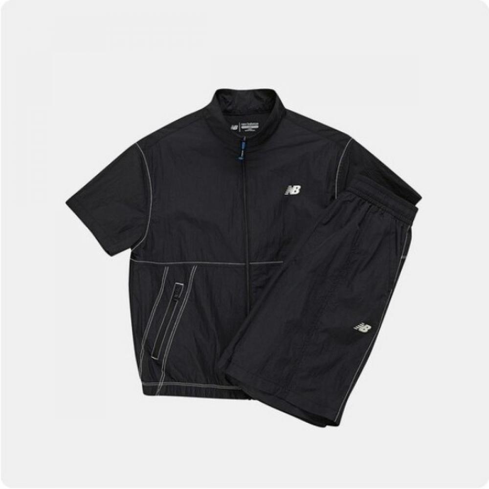 New Balance Kids Lightweight Woven Stretch Full Zip Setup Nk9ye2102u (19)Black/150
New Balance Kids Lightweight Woven Stretch Full Zip Setup Nk9ye2102u (19)Black/150