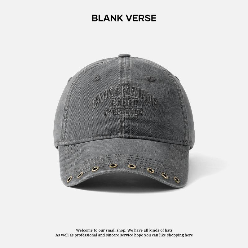 Retro niche design letter embroidery baseball cap women s big head circumference rivets wide brim showing face small peaked cap men
Retro niche design letter embroidery baseball cap women s big head circumference rivets wide brim showing face small peaked cap men