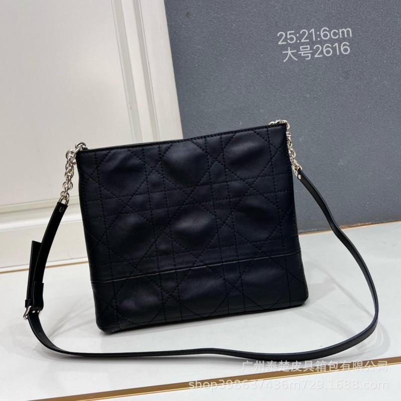 Cowhide Grid Chain Bag Women s Genuine Leather Shoulder Crossbody Versatile Fashionable Small Square 21 x18x6.5 чёрный
Cowhide Grid Chain Bag Women s Genuine Leather Shoulder Crossbody Versatile Fashionable Small Square 21 x18x6.5 чёрный