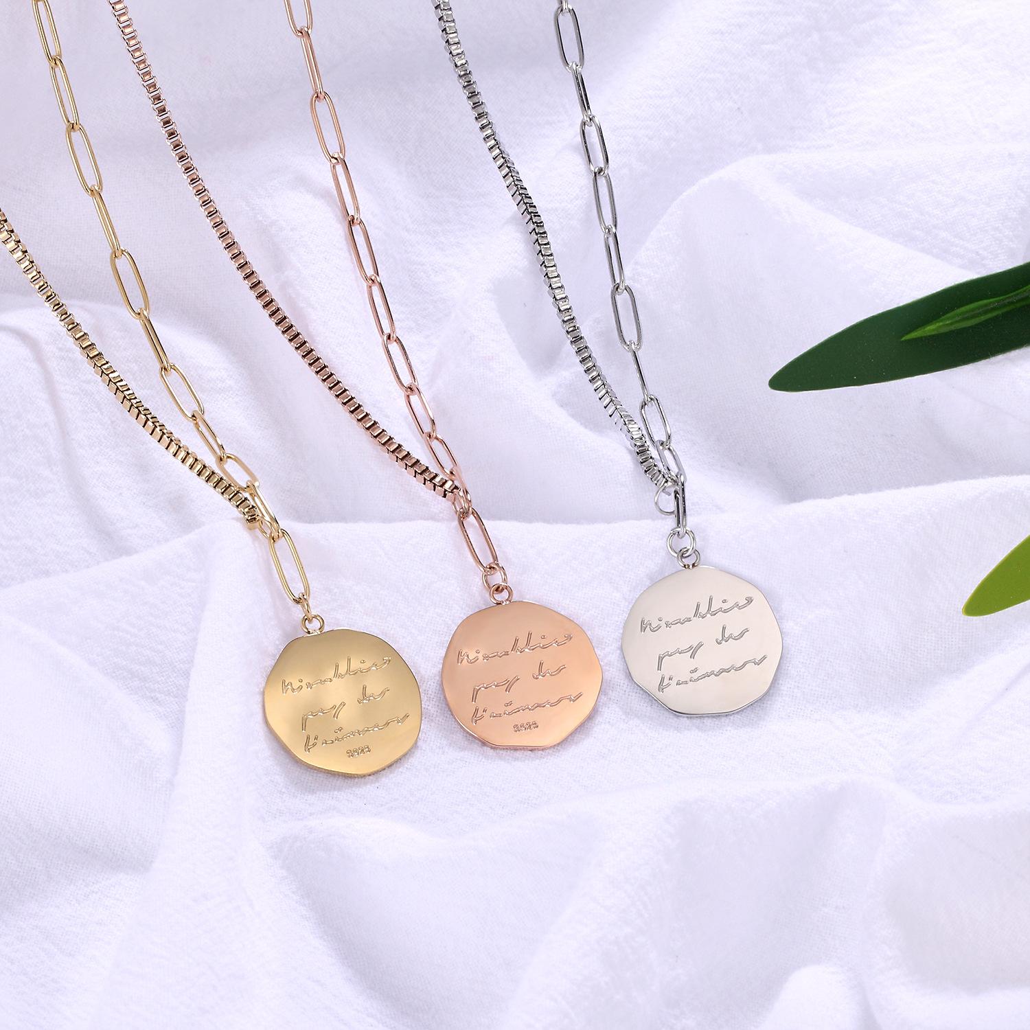 Korean Xiaoxiangfeng letter ins titanium steel round brand necklace women s sweater chain women s simple irregular
Korean Xiaoxiangfeng letter ins titanium steel round brand necklace women s sweater chain women s simple irregular