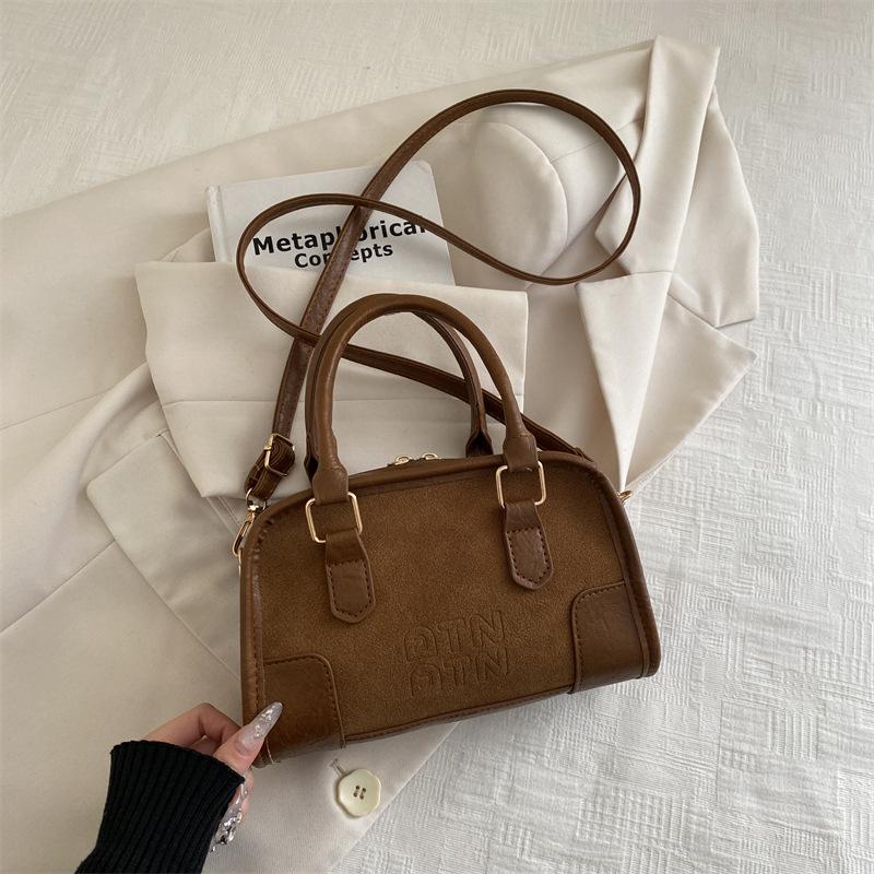 Нишевые сумки женские новые высококлассные текстурированные сумки на цепочке универсальные сумки-мессенджеры модные сумки через плечо
Нишевые сумки женские новые высококлассные текстурированные сумки на цепочке универсальные сумки-мессенджеры модные сумки через плечо