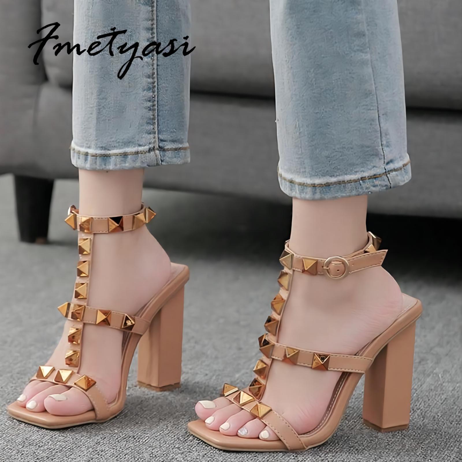 Rivet Decoration Women Sandals 2022 Summer Fashion Square Open Toe Ladies Shoes Ankle Buckle Strap Party Female High Heel 35-42
Rivet Decoration Women Sandals 2022 Summer Fashion Square Open Toe Ladies Shoes Ankle Buckle Strap Party Female High Heel 35-42