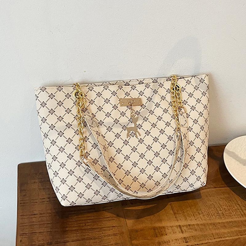 Women s Large Capacity Fashion Tote Bag Luxury Design Handbag Trendy Shoulder Purse with Printing Pattern for Shopping
Women s Large Capacity Fashion Tote Bag Luxury Design Handbag Trendy Shoulder Purse with Printing Pattern for Shopping