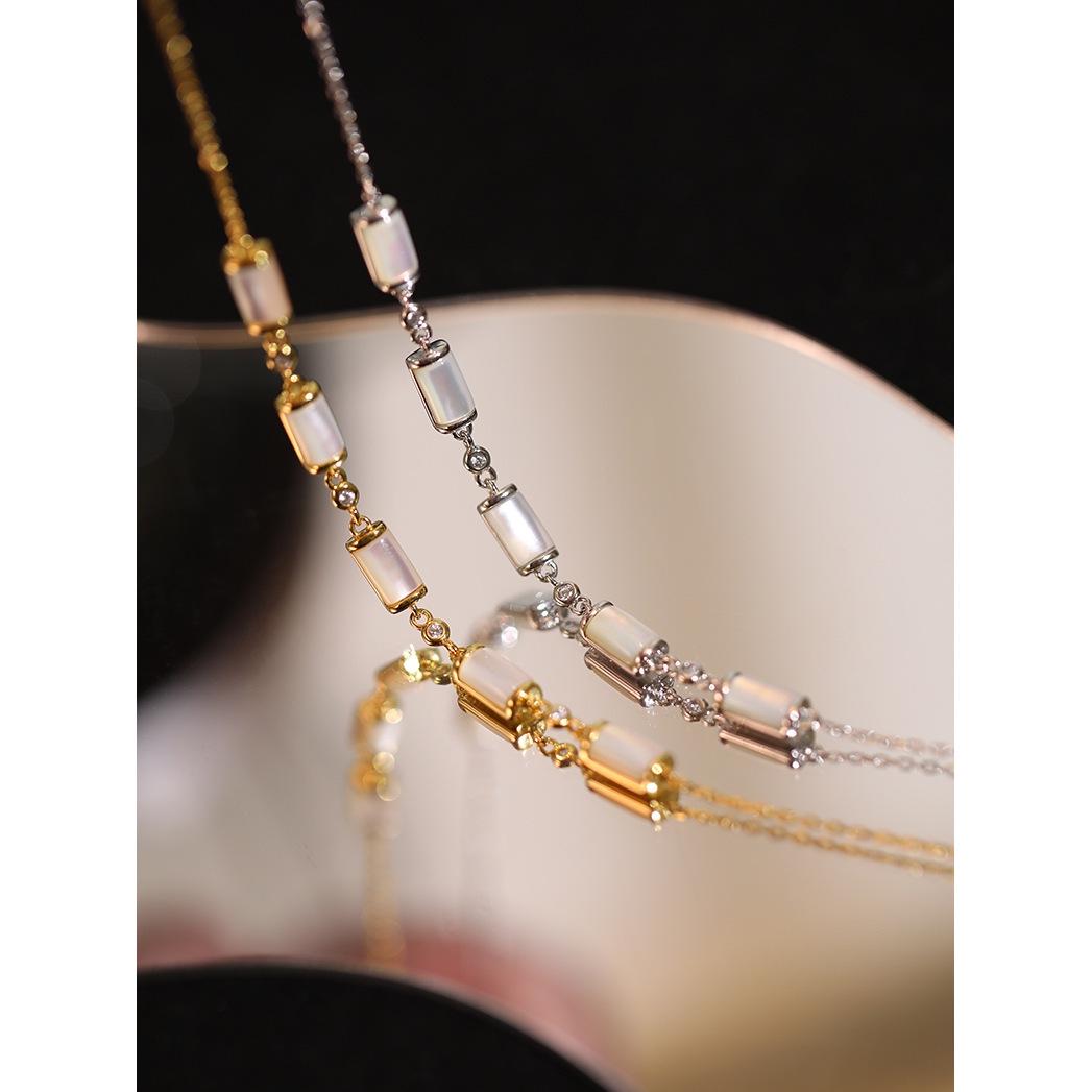 Retro Bamboo Forest Gold-Plated Bracelet: Exquisite White Shell Design for Women, Perfect for Spring and Summer. платиновый
Retro Bamboo Forest Gold-Plated Bracelet: Exquisite White Shell Design for Women, Perfect for Spring and Summer. платиновый