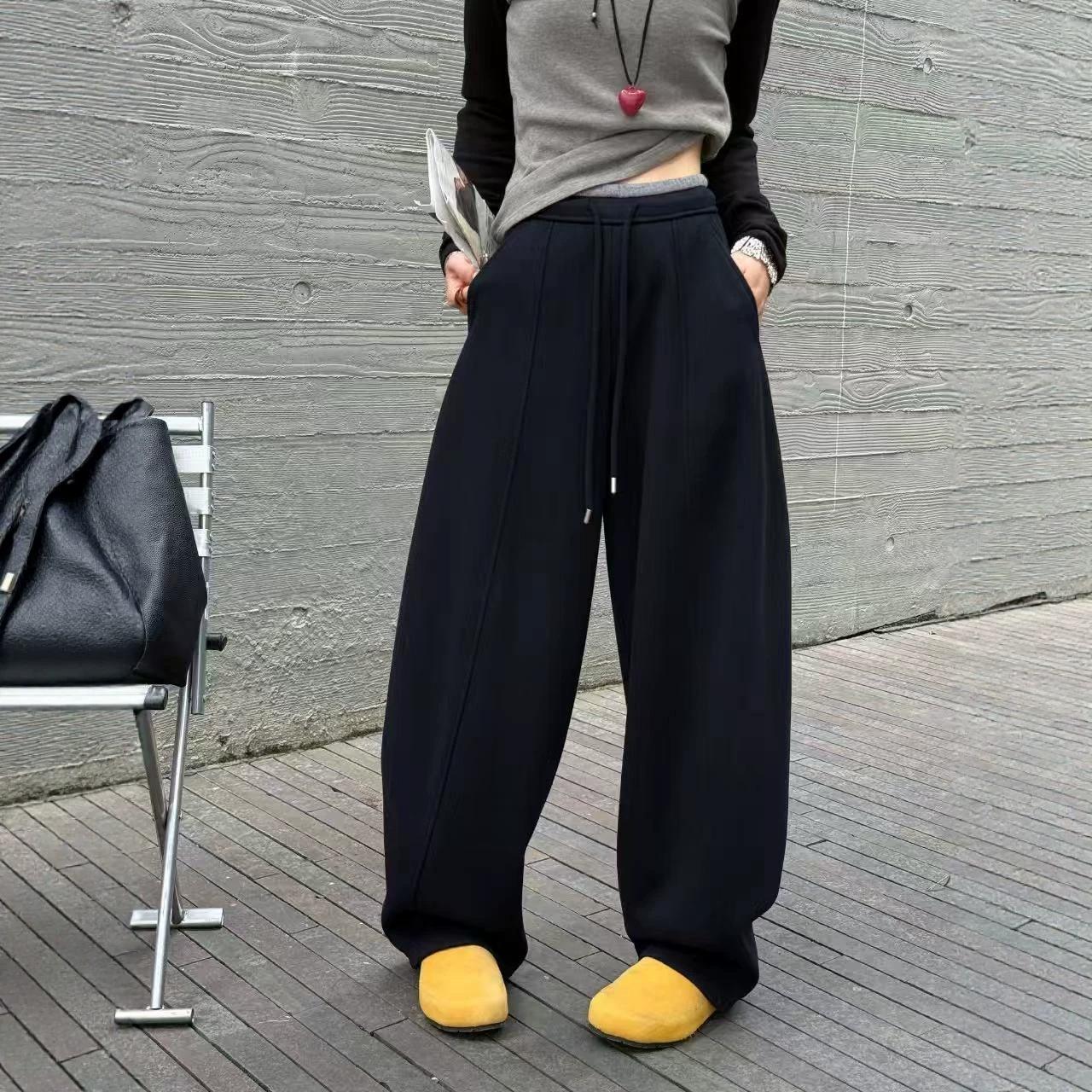 Brushed Wool Curved Leg Pants M коричневый
Brushed Wool Curved Leg Pants M коричневый
