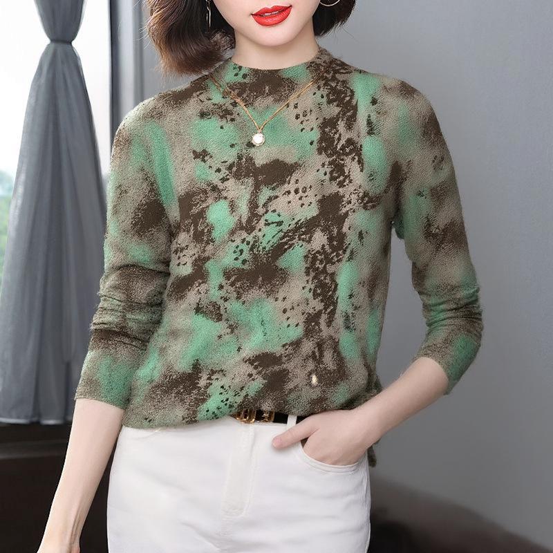 Clearance: Stylish Plus-Size High-Neck Printed Long-Sleeve Top for Middle-Aged Women Large
Clearance: Stylish Plus-Size High-Neck Printed Long-Sleeve Top for Middle-Aged Women Large