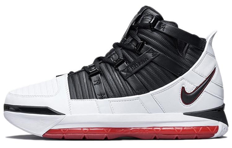 Nike LeBron 3 Home 2019 AO2434-101 42
Nike LeBron 3 Home 2019 AO2434-101 42