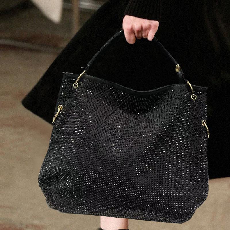 2025 Luxury Full Diamonds Leopard Print Tote Bag Women Fashion Rhinestone Large Capacity Shell Handbags Retro Shoulder Bag чёрный
2025 Luxury Full Diamonds Leopard Print Tote Bag Women Fashion Rhinestone Large Capacity Shell Handbags Retro Shoulder Bag чёрный