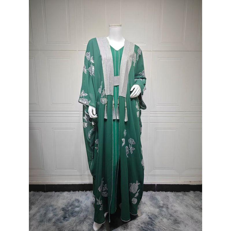 Middle East Embroidered Robe Dress Two-Piece Embroidered Long Skirt Two-Piece Set Green 2XL
Middle East Embroidered Robe Dress Two-Piece Embroidered Long Skirt Two-Piece Set Green 2XL