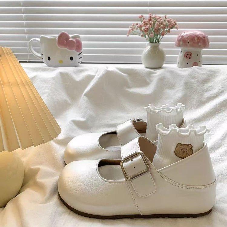 2025 autumn retro round head cute Mary Jane single shoes women s new French flat-bottomed versatile British style small leather shoes 40
2025 autumn retro round head cute Mary Jane single shoes women s new French flat-bottomed versatile British style small leather shoes 40