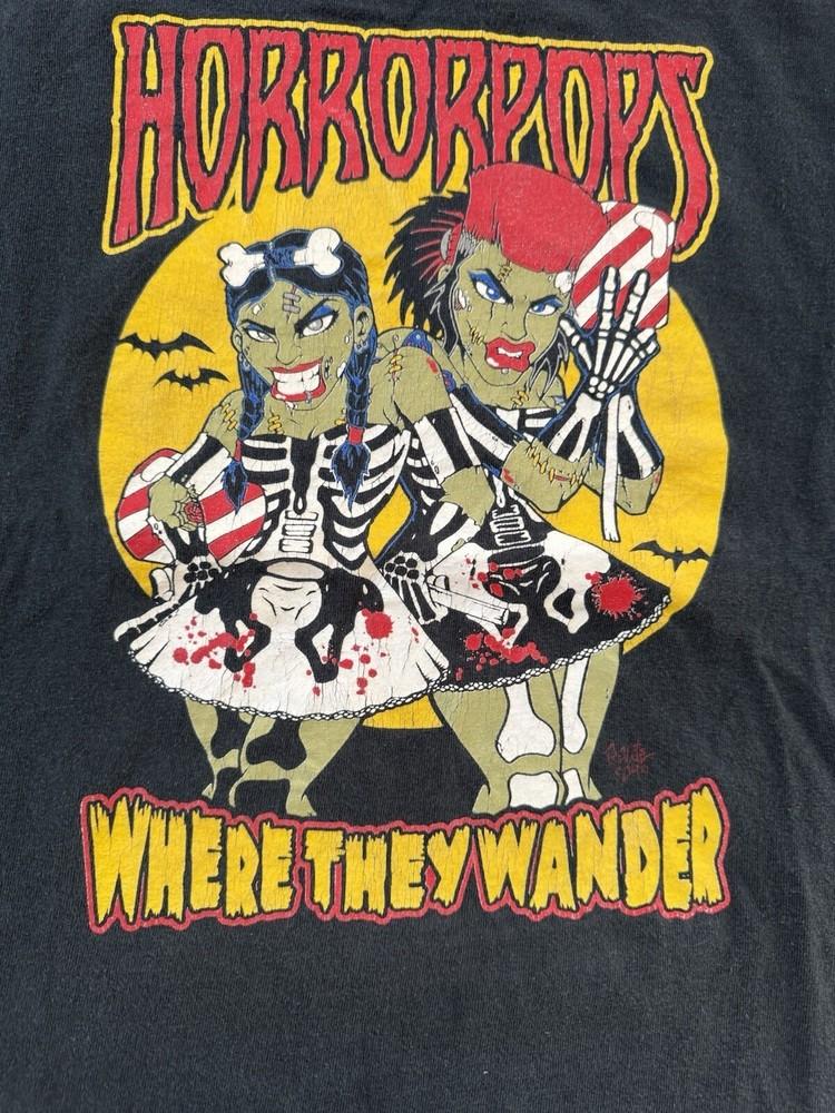 Vintage Horrorpops Band TSHIRT Cotton Classic Unisex Tee All Sizes S344 Unisex T-Shirt XXXXL
Vintage Horrorpops Band TSHIRT Cotton Classic Unisex Tee All Sizes S344 Unisex T-Shirt XXXXL