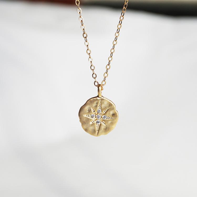 European & American Style Diamond-Studded Sun Star Gold-Plated Necklace - S925 Sterling Silver, Women s Retro High-End Clavicle Chain. 925 Silver
European & American Style Diamond-Studded Sun Star Gold-Plated Necklace - S925 Sterling Silver, Women s Retro High-End Clavicle Chain. 925 Silver