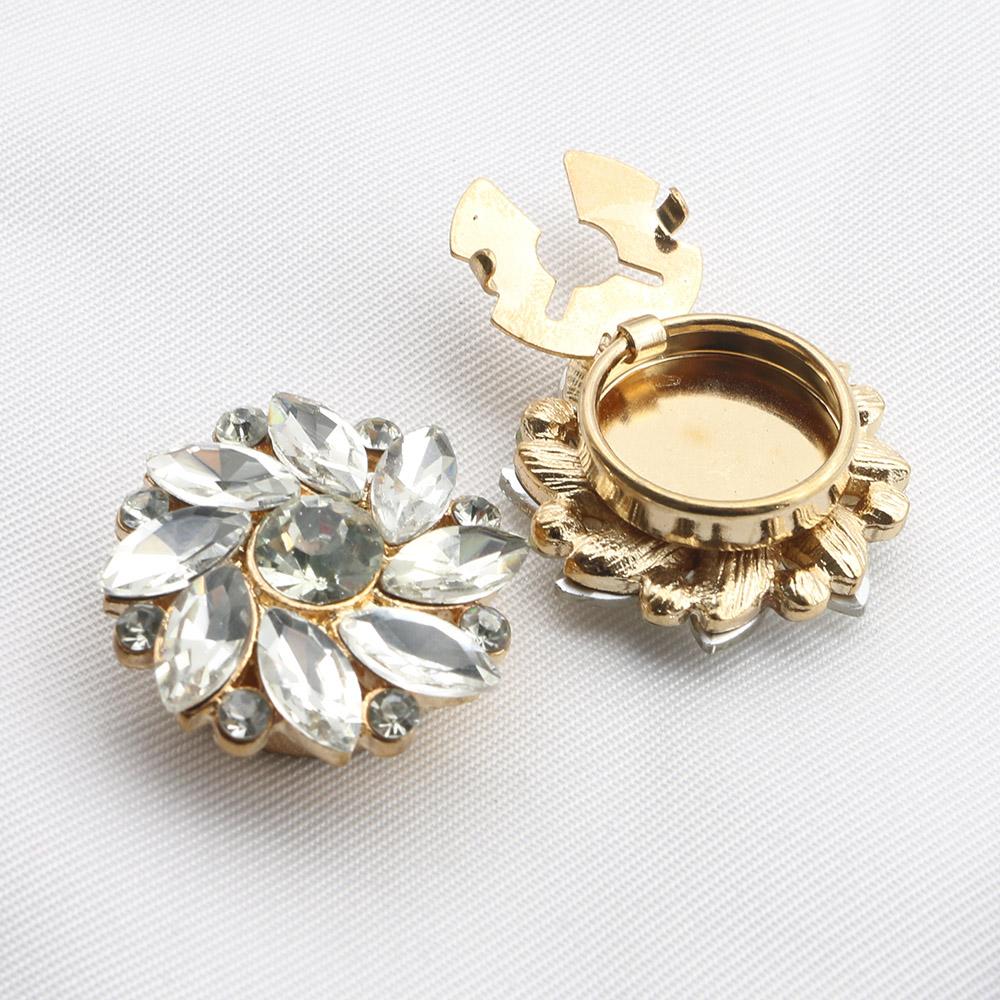Top Selling 2 pieces of 26MM Clothing With Cufflinks, Women s Temperament Shirt, Formal Dress Cufflinks, Simple Rhinestone Cuffl
Top Selling 2 pieces of 26MM Clothing With Cufflinks, Women s Temperament Shirt, Formal Dress Cufflinks, Simple Rhinestone Cuffl