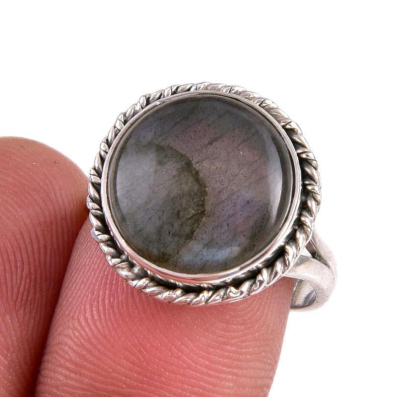 Natural Labradorite Gemstone 925 Solid Sterling Silver Jewelry Ring S.7.5 r6B21
Natural Labradorite Gemstone 925 Solid Sterling Silver Jewelry Ring S.7.5 r6B21