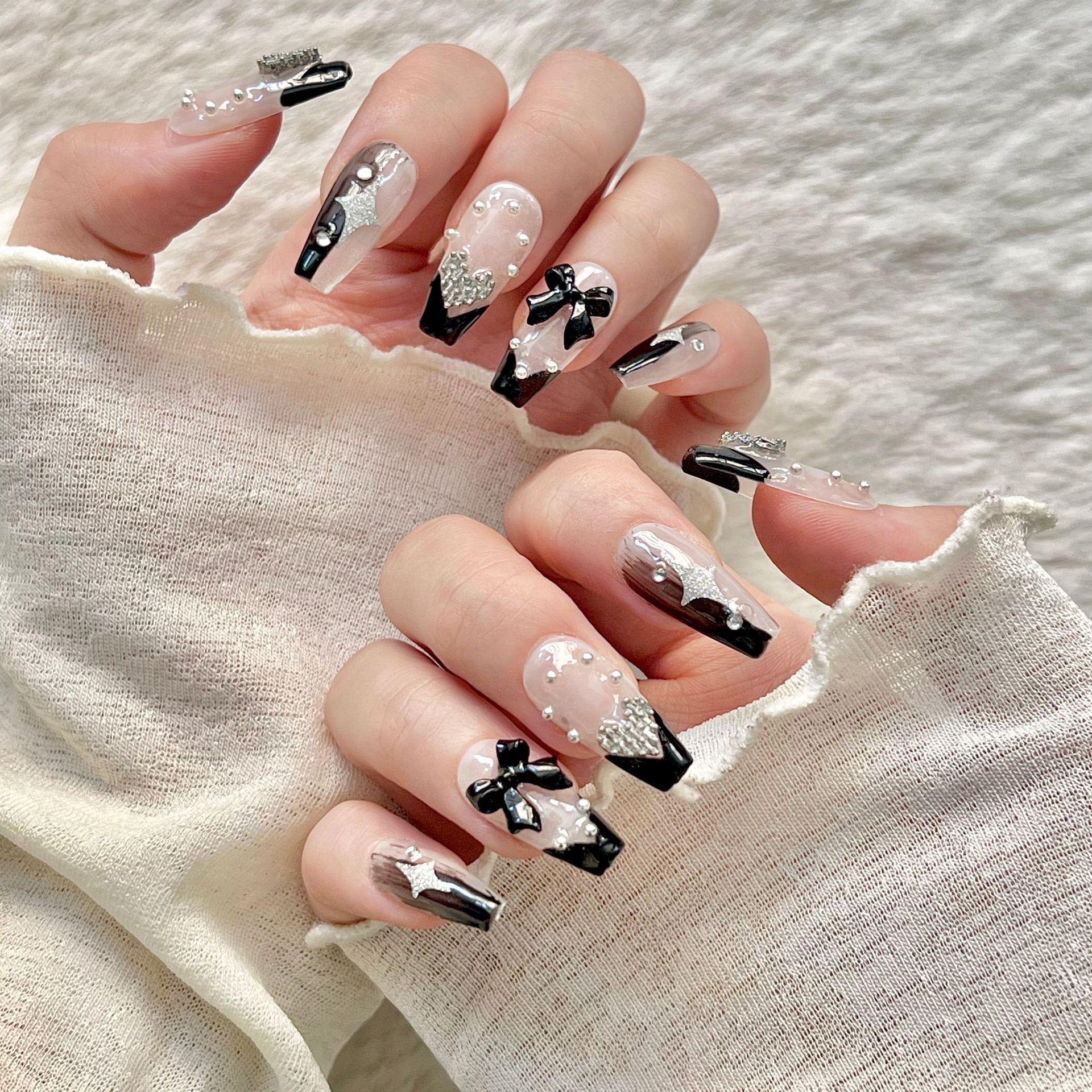 European & American-Style French Metal Heart T-Shaped Press-On Nails - 10-Piece Set Model L
European & American-Style French Metal Heart T-Shaped Press-On Nails - 10-Piece Set Model L