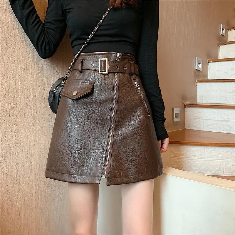 Women s Autumn Brown Faux Leather Mini Skirt with Belt and Zipper Detail S коричневый
Women s Autumn Brown Faux Leather Mini Skirt with Belt and Zipper Detail S коричневый