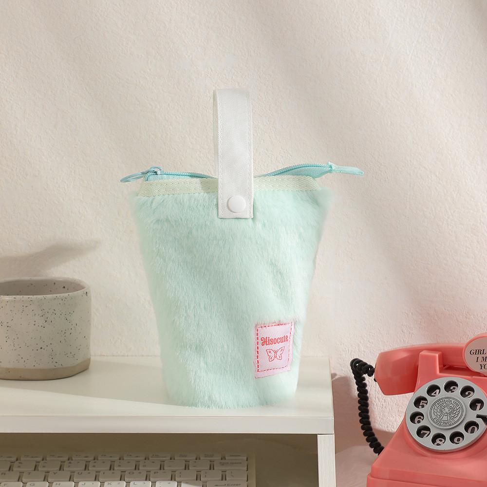 Top Plush Table Storage Bag Portable Pen Bag Pupil Girls Cute Fashion Woman зелёный
Top Plush Table Storage Bag Portable Pen Bag Pupil Girls Cute Fashion Woman зелёный