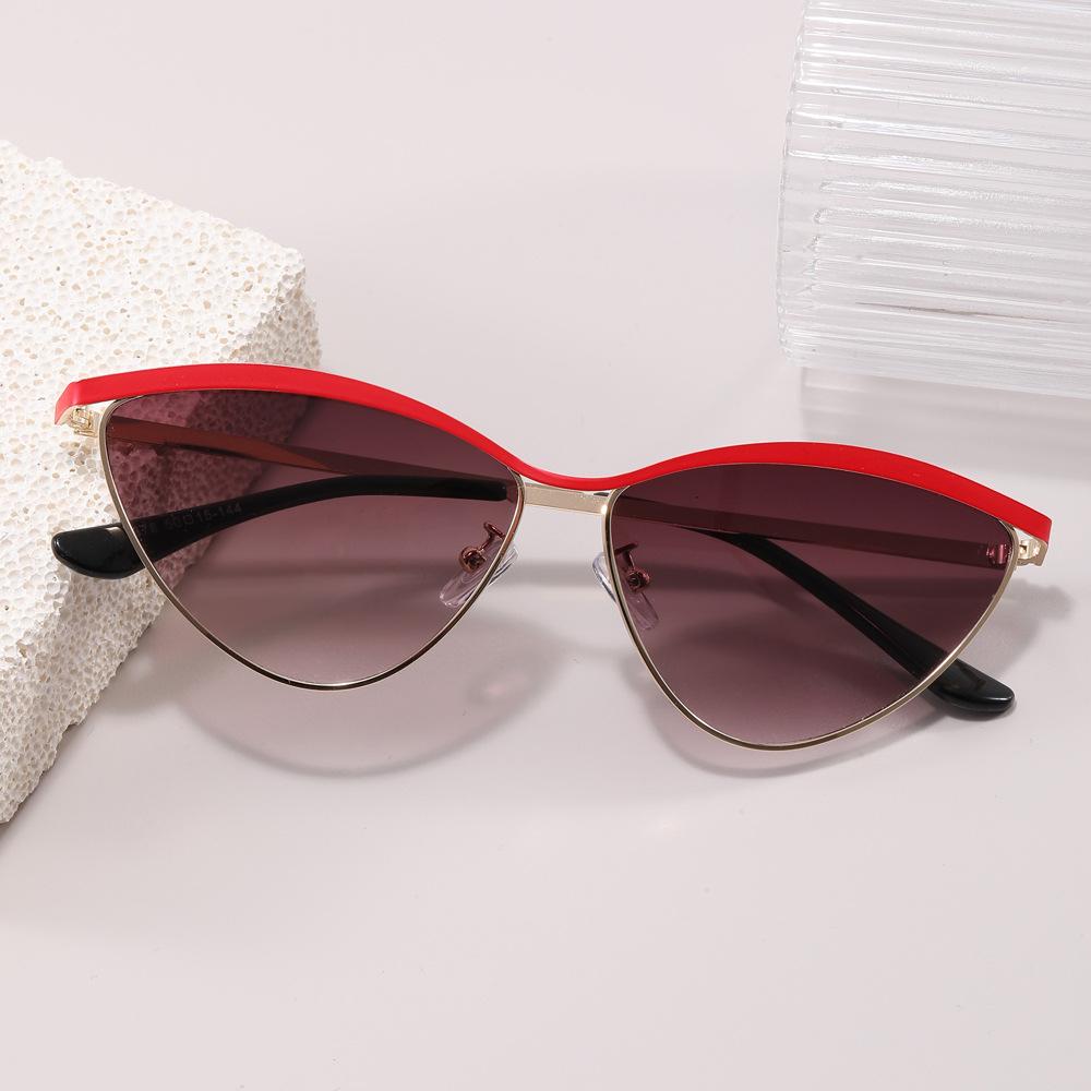 Fashion Trendy Ladies Sunglasses Cat Eye Shape UV Protection Outdoor Sun Glasses Holiday Travelling Men Sun Glass
Fashion Trendy Ladies Sunglasses Cat Eye Shape UV Protection Outdoor Sun Glasses Holiday Travelling Men Sun Glass