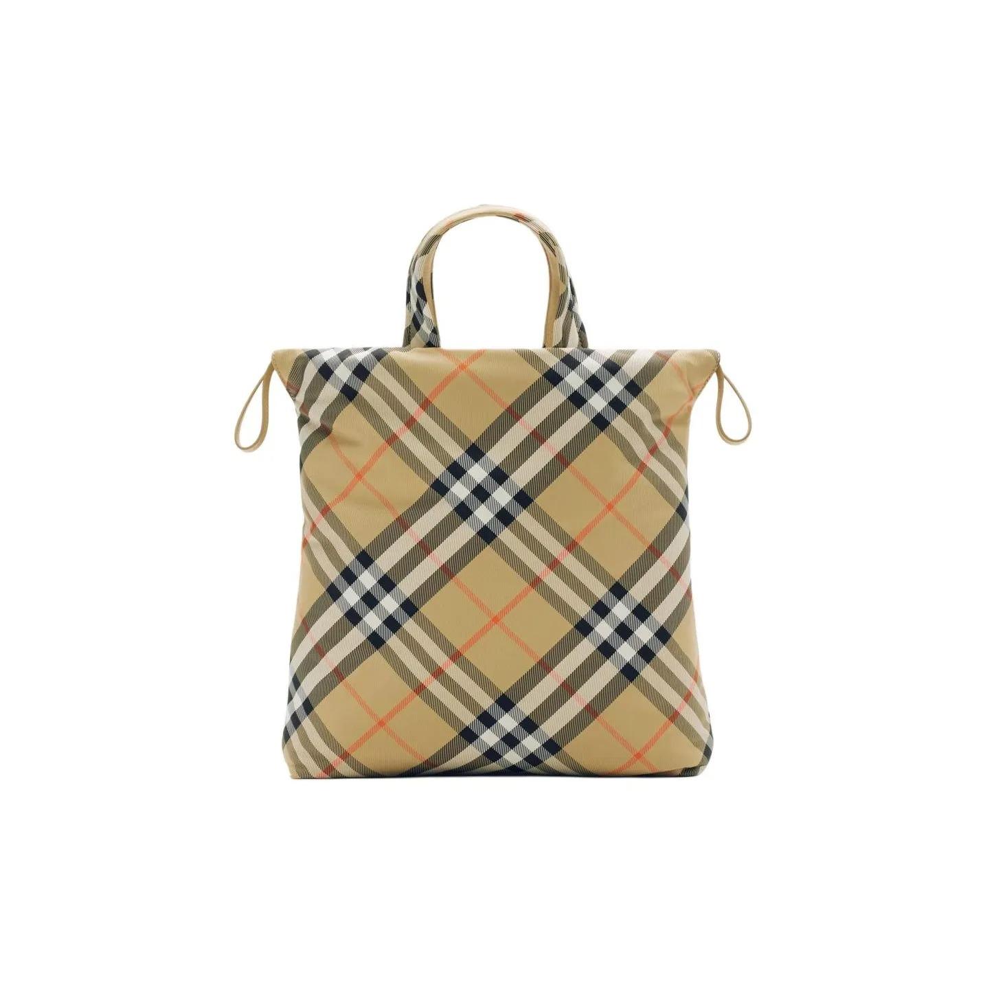 Burberry Classic Check Nylon Tote Bag Shopping Tote Handbag Women s Sand Basic Package (Box + Dust Bag) пісочний
Burberry Classic Check Nylon Tote Bag Shopping Tote Handbag Women s Sand Basic Package (Box + Dust Bag) пісочний