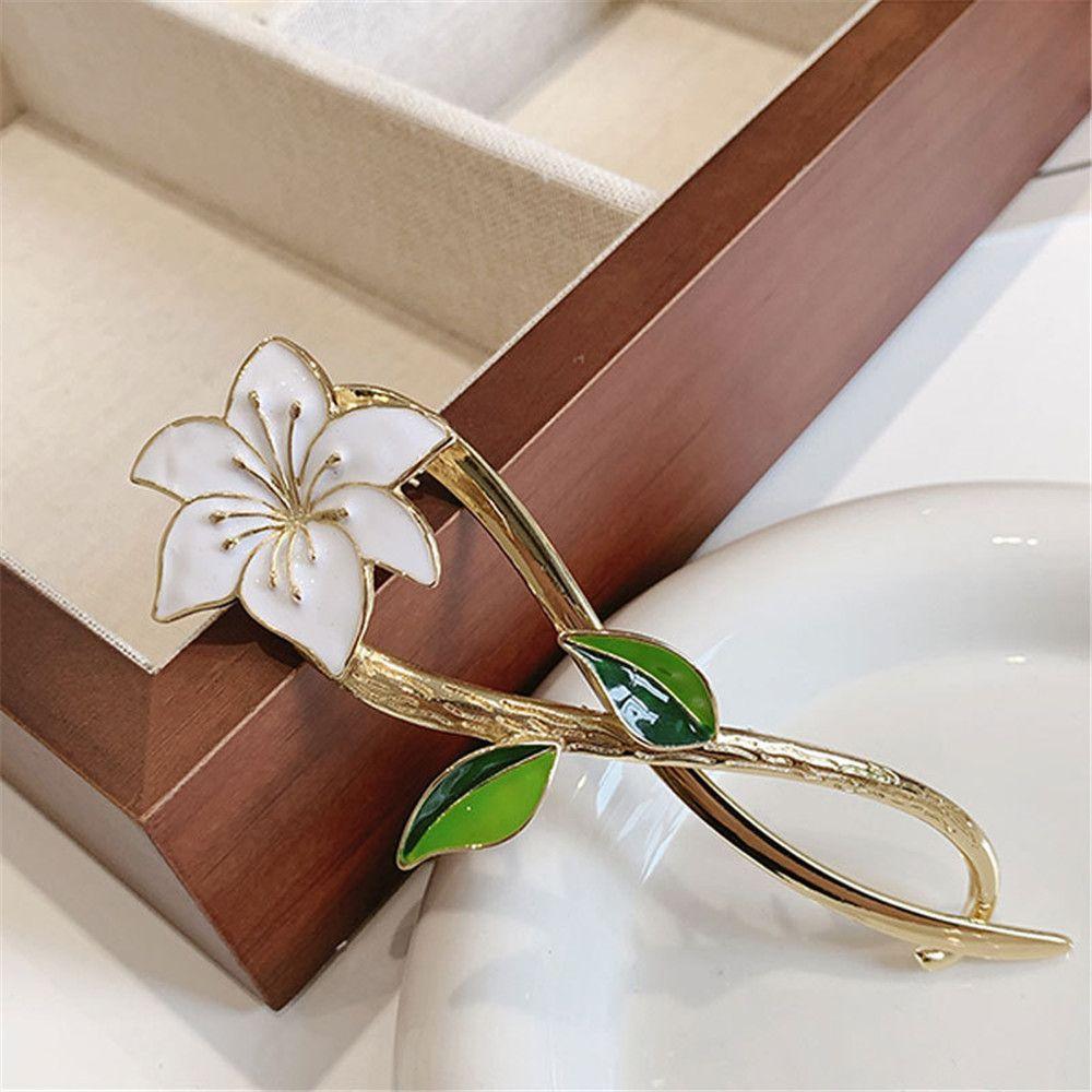 Tools Vintage Ponytail Claw Clip Tulip Hair Claw Flower Barrettes Elegant Shark Clip Metal Hairgrip
Tools Vintage Ponytail Claw Clip Tulip Hair Claw Flower Barrettes Elegant Shark Clip Metal Hairgrip