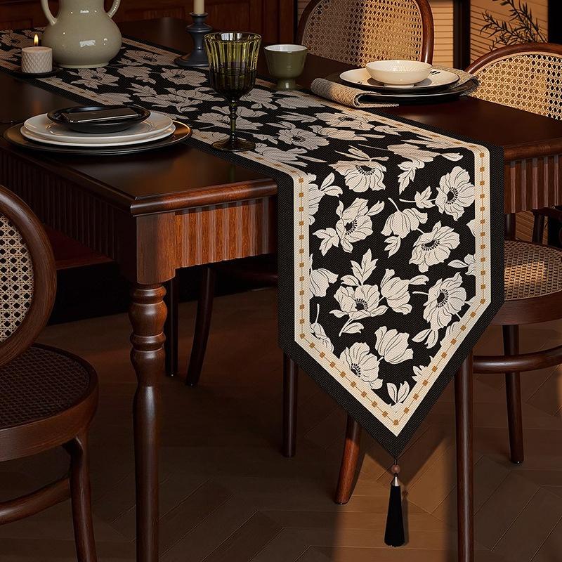 French Pastoral Style Table Flag Luxurious Retro Tassel Table Runner Suitable for Dining Tables TV Cabinets and Side Tables Middle Decorative Banner 30*80cm
French Pastoral Style Table Flag Luxurious Retro Tassel Table Runner Suitable for Dining Tables TV Cabinets and Side Tables Middle Decorative Banner 30*80cm