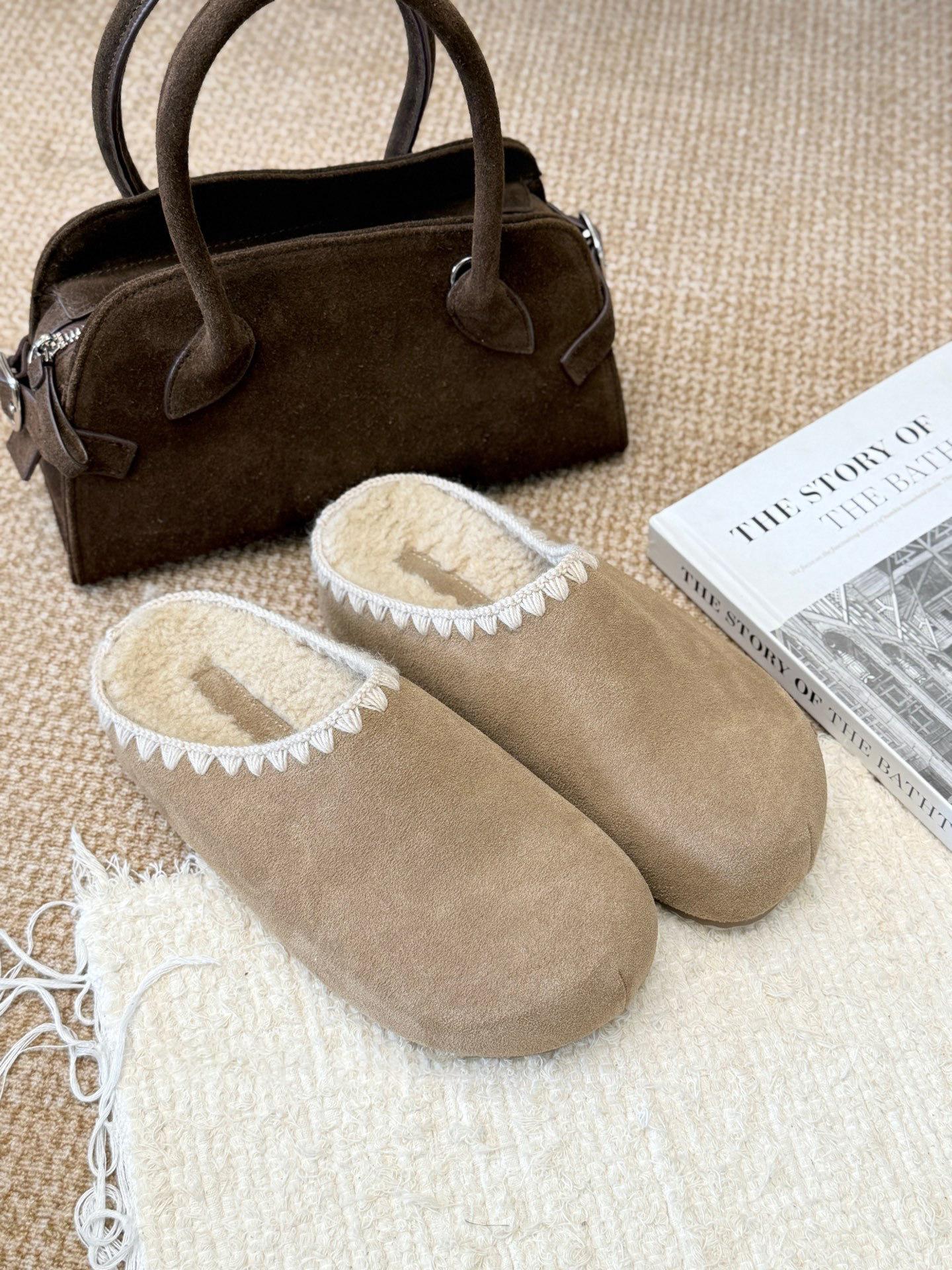 Баотоу полутапочки женские сладкие и крутые модные новые осенние удобные мягкая подошва один педаль 39
Баотоу полутапочки женские сладкие и крутые модные новые осенние удобные мягкая подошва один педаль 39