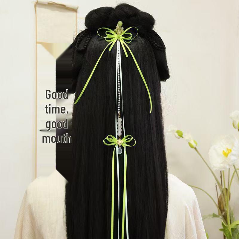 Зеленая заколка для волос с длинной лентой в стиле ханьфу
Зеленая заколка для волос с длинной лентой в стиле ханьфу