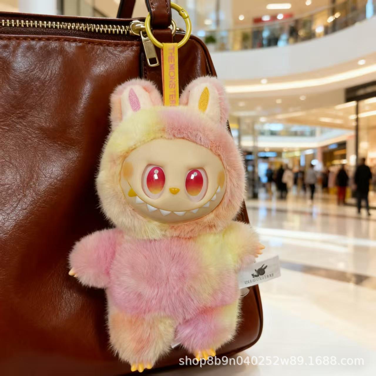 Новый Labubu The Monsters Big Into Energy Series 3.0 Виниловая плюшевая подвеска в закрытой коробке Милая коробка-сюрприз Labubu в подарок на день рождения
Новый Labubu The Monsters Big Into Energy Series 3.0 Виниловая плюшевая подвеска в закрытой коробке Милая коробка-сюрприз Labubu в подарок на день рождения