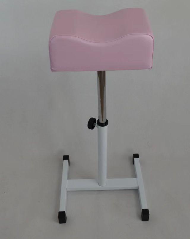 Adjustable Manicure and Pedicure Chair with Footrest for Beauty Salons розовый
Adjustable Manicure and Pedicure Chair with Footrest for Beauty Salons розовый