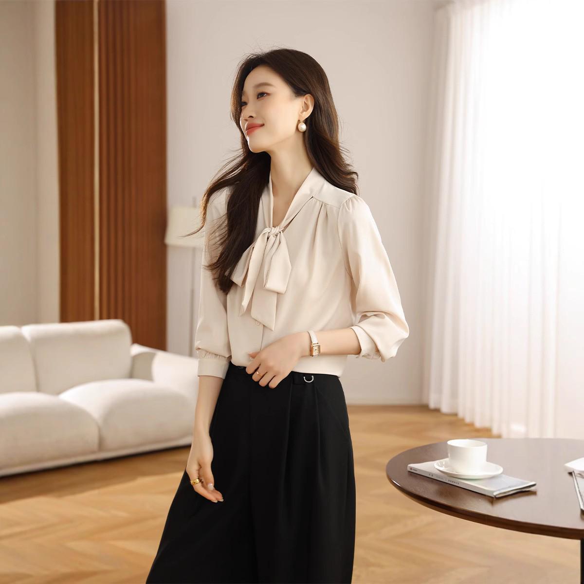 Women s French Bow Satin Shirt - 2025 Spring Mulberry Silk, White with Large Bow X-Large шампанського
Women s French Bow Satin Shirt - 2025 Spring Mulberry Silk, White with Large Bow X-Large шампанського