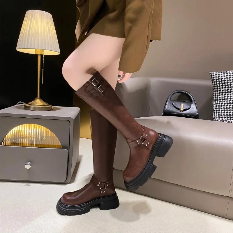 Женская мода пряжка дизайнерская обувь зимние новые простые молнии для улицы свадебная вечеринка высокие каблуки женские сапоги zapatillas mujer 40
Женская мода пряжка дизайнерская обувь зимние новые простые молнии для улицы свадебная вечеринка высокие каблуки женские сапоги zapatillas mujer 40