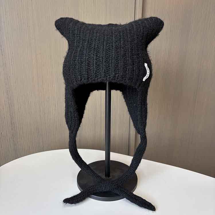 Cute Japanese Cat Ears Knitted Hat Student Winter Warm Cycling Ear Hat Lady Face Small Wool Hat M(56-58cm) чорний
Cute Japanese Cat Ears Knitted Hat Student Winter Warm Cycling Ear Hat Lady Face Small Wool Hat M(56-58cm) чорний