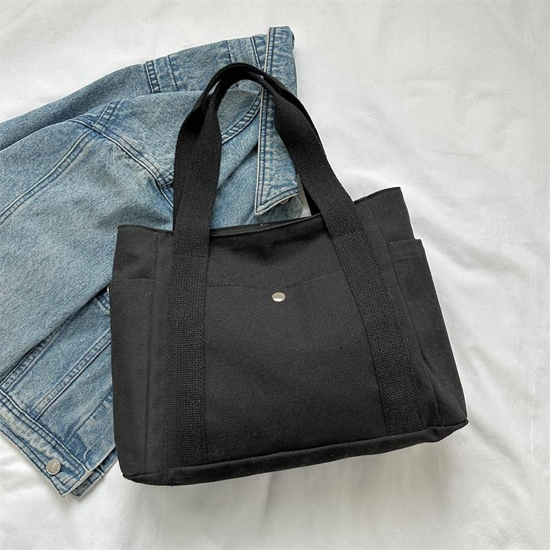 Chic And Minimalist Shoulder Bag For Women Perfect For School And Commuting чёрный
Chic And Minimalist Shoulder Bag For Women Perfect For School And Commuting чёрный