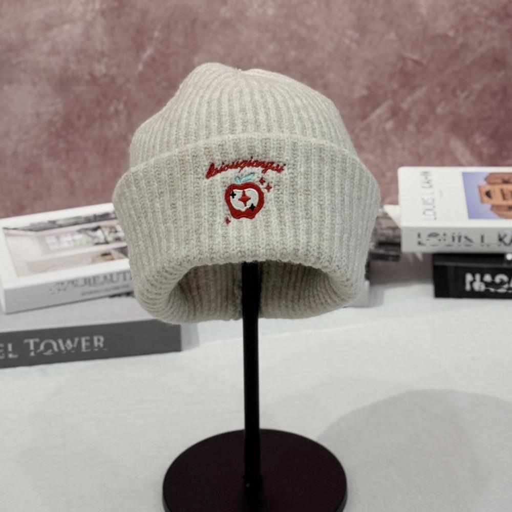 Wool Korean cute apple embroidery knitted small scarf girl warm autumn and winter new scarf hat set
Wool Korean cute apple embroidery knitted small scarf girl warm autumn and winter new scarf hat set