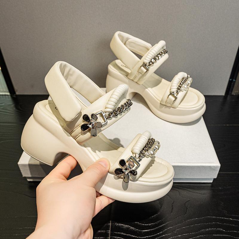 Platform sandals women s flat thick heel heightening fashionable versatile women s sandals 34
Platform sandals women s flat thick heel heightening fashionable versatile women s sandals 34
