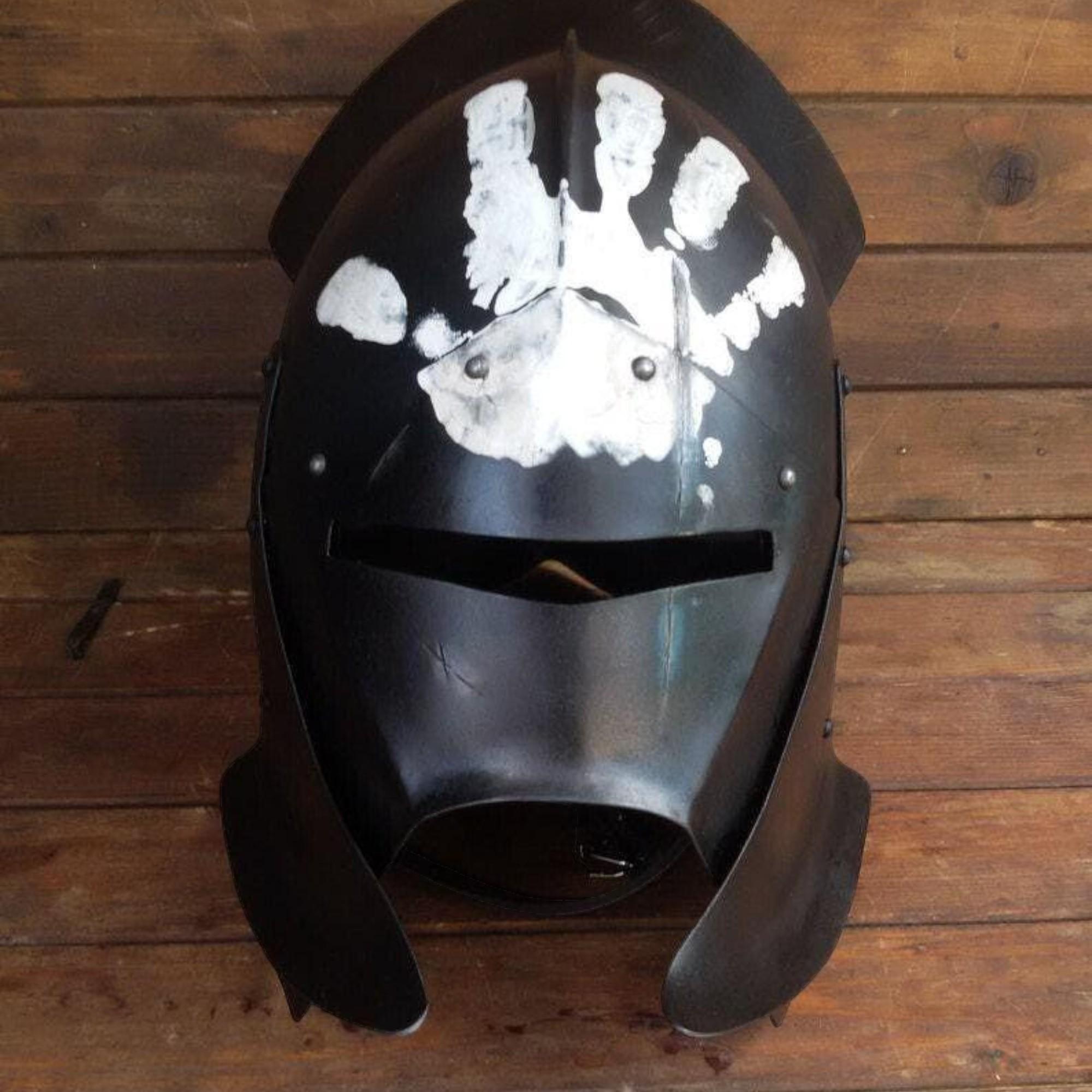 Средневековый почерневший шлем рыцаря-воина Урук-хай из ВК - Косплей-Стоимость ларпа
Средневековый почерневший шлем рыцаря-воина Урук-хай из ВК - Косплей-Стоимость ларпа