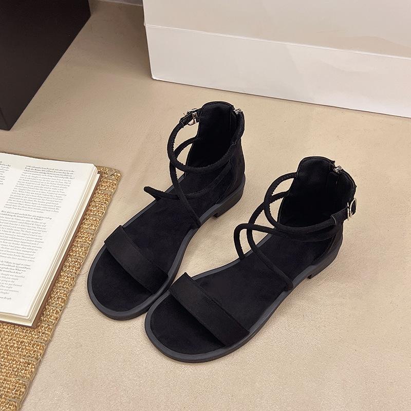 Sandals women s summer new flat flat heel versatile student cross strap beach fairy shoes tide 40 чёрный
Sandals women s summer new flat flat heel versatile student cross strap beach fairy shoes tide 40 чёрный