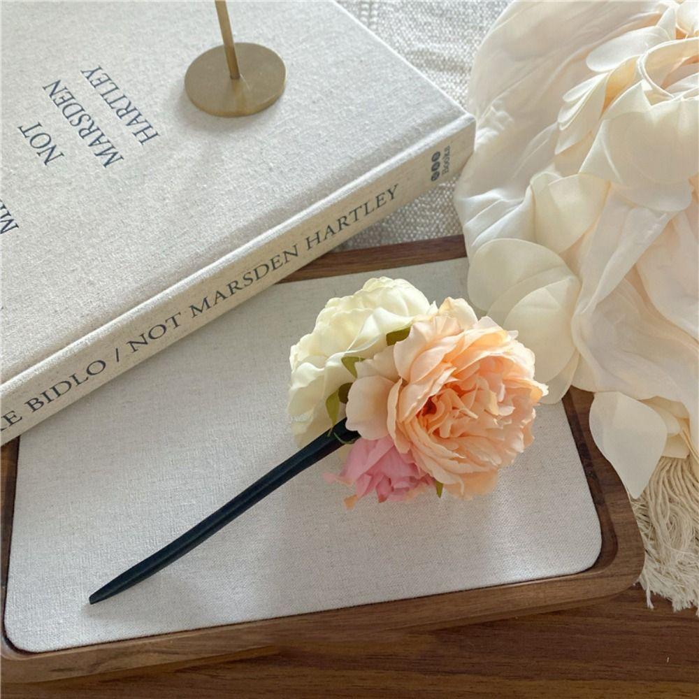 Rose Hanfu Hairpin Simulated Flowers Flower Hair Clip Cute Wooden Hair Stick for Women style 3
Rose Hanfu Hairpin Simulated Flowers Flower Hair Clip Cute Wooden Hair Stick for Women style 3