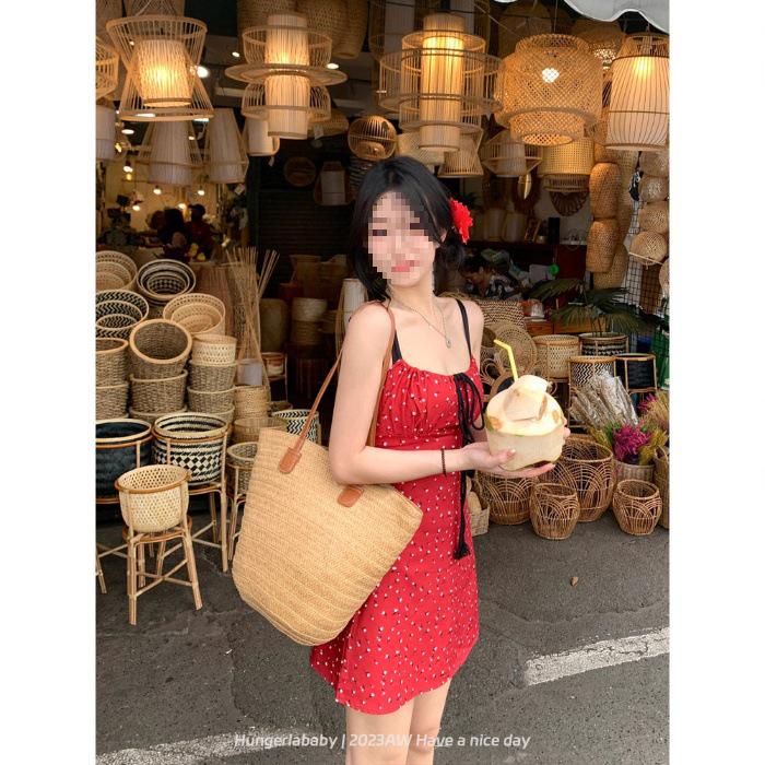 Petite French Red Floral Lace-up A-line Sling Dress Large
Petite French Red Floral Lace-up A-line Sling Dress Large