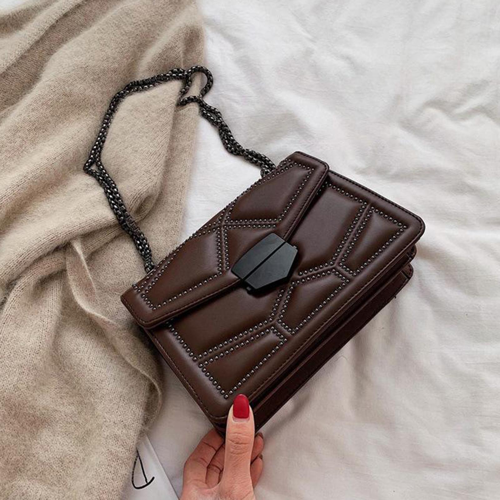 Women Rivet Chain Shoulder Bag Phone Bag Zipper Wallet Crossbody Bag Purse кофейный
Women Rivet Chain Shoulder Bag Phone Bag Zipper Wallet Crossbody Bag Purse кофейный