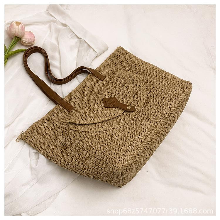 Соломенная сумка женская летняя приморский отдых пляжная сумка на плечо сумка-мессенджер модная сумка-седло плетеная большая сумка хаки
Соломенная сумка женская летняя приморский отдых пляжная сумка на плечо сумка-мессенджер модная сумка-седло плетеная большая сумка хаки
