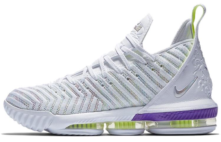 Nike Lebron 16 Ep Buzz Lightyear AO2595-102 40.5
Nike Lebron 16 Ep Buzz Lightyear AO2595-102 40.5