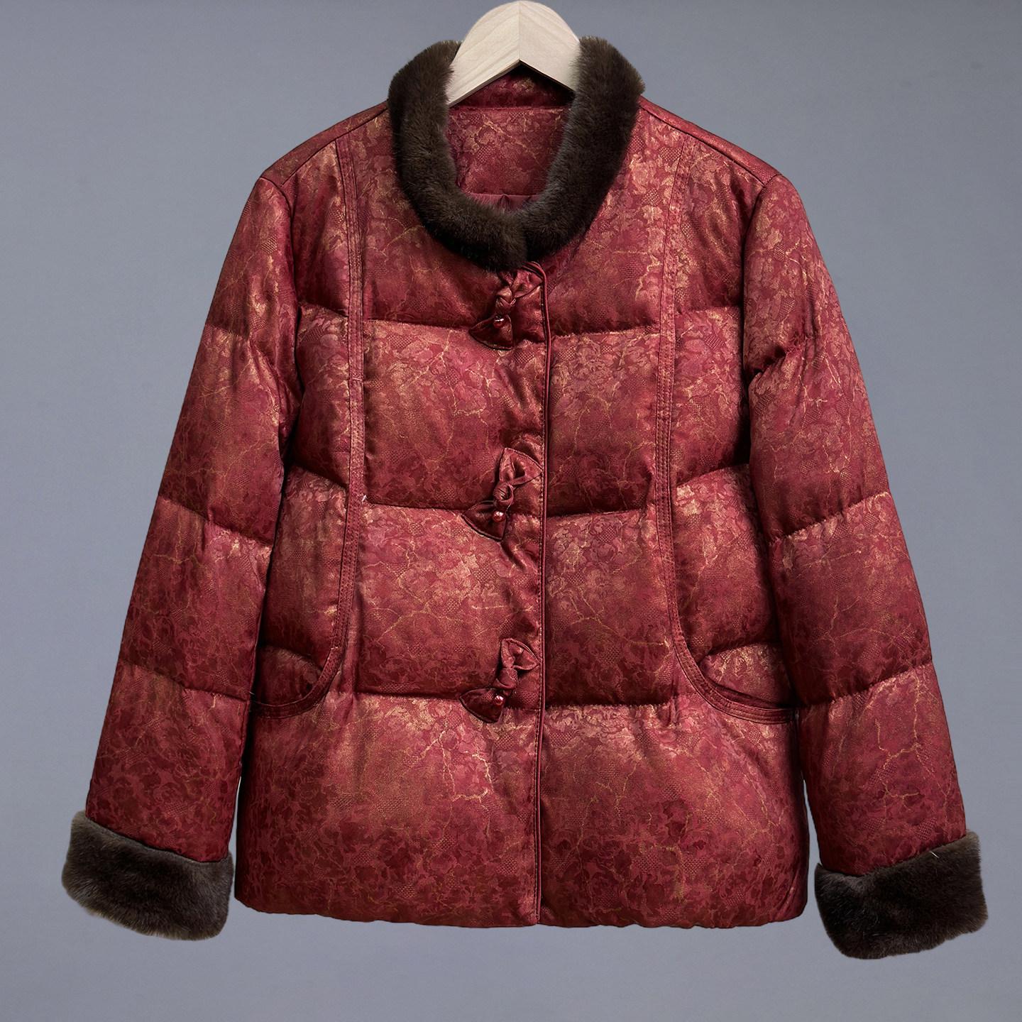 2026 Stylish Winter Fur Collar Down Jacket for Middle-Aged Women L (under 110 jin) перлинний/червоний
2026 Stylish Winter Fur Collar Down Jacket for Middle-Aged Women L (under 110 jin) перлинний/червоний