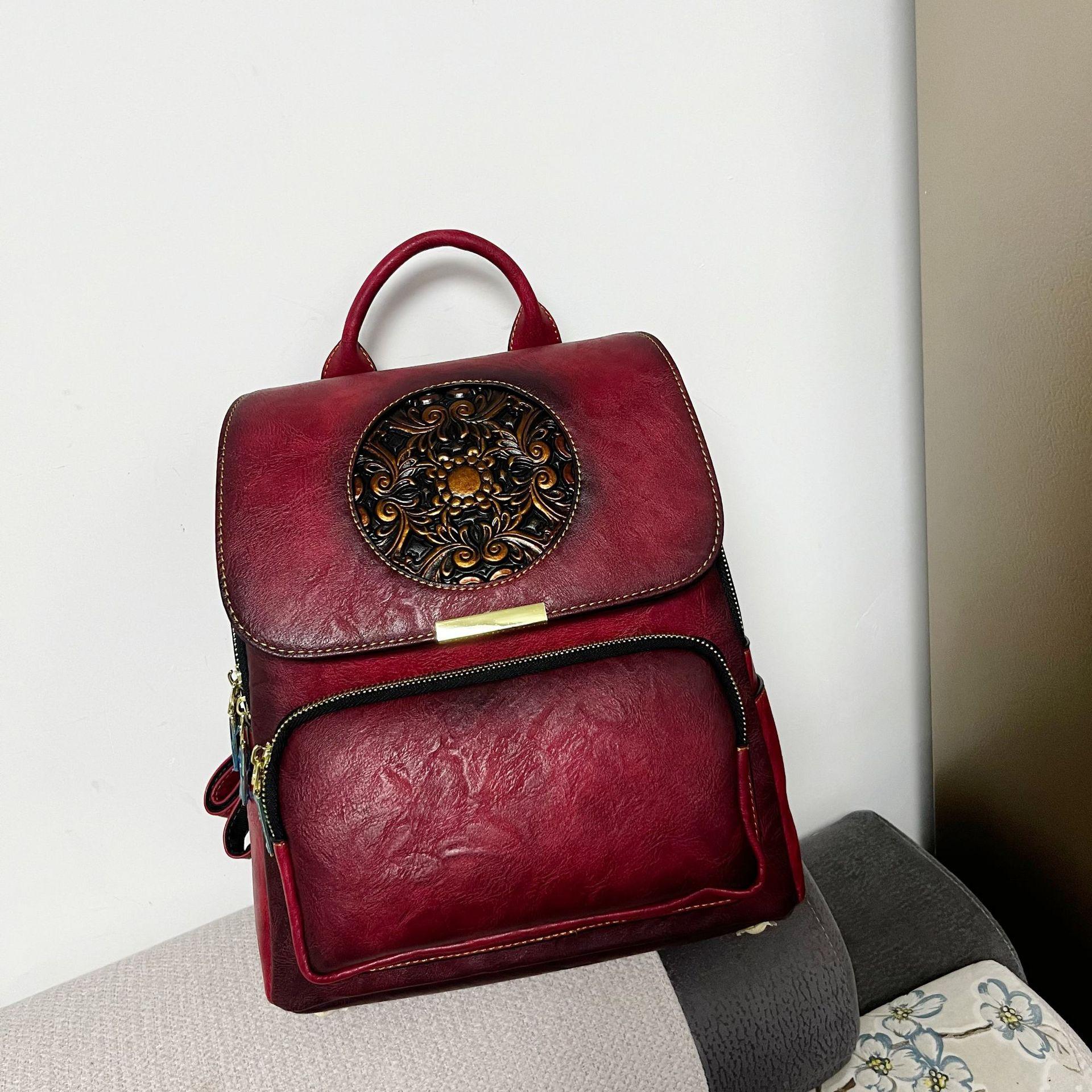 Vintage Embossed Women‘s Backpack Large Capacity Water-Resistant Chinese Style Backpacks Leather Travel Worker Commuter Rucksack 27-12-30cm червоний
Vintage Embossed Women‘s Backpack Large Capacity Water-Resistant Chinese Style Backpacks Leather Travel Worker Commuter Rucksack 27-12-30cm червоний